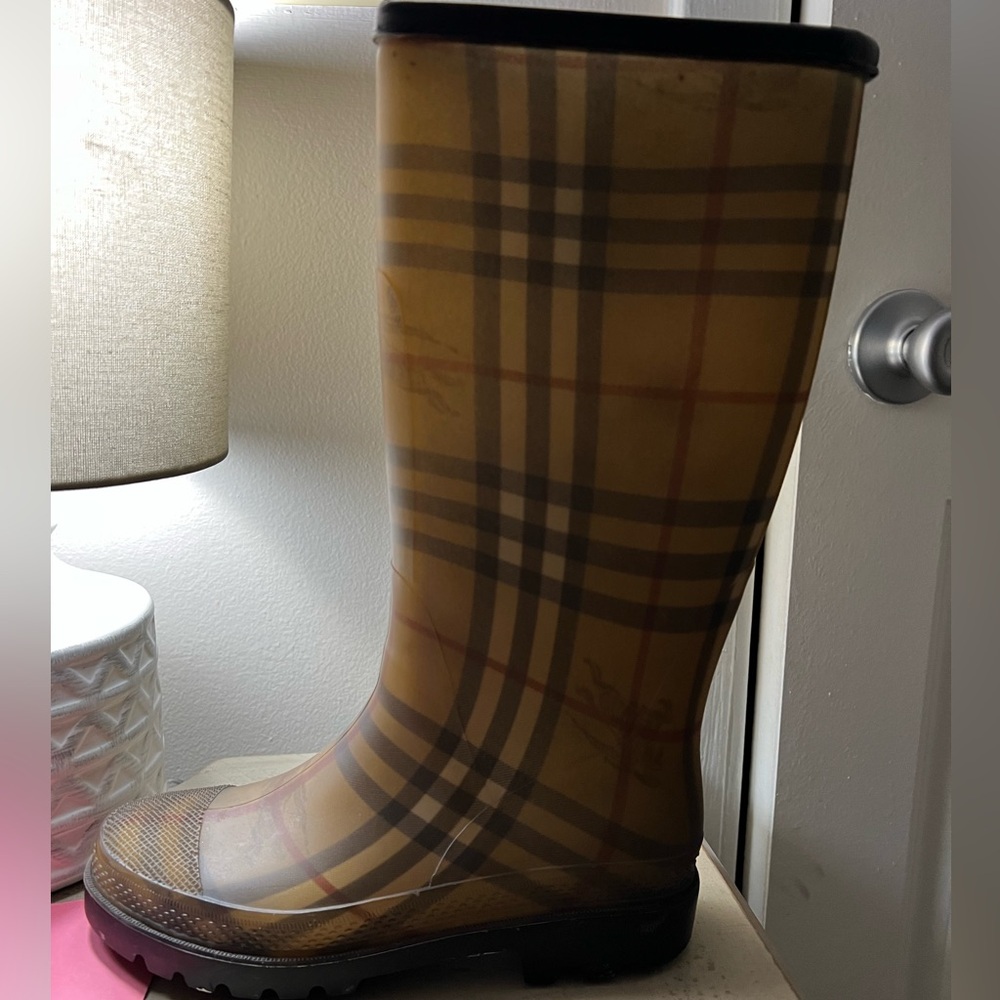 Burberry checker rain boots
